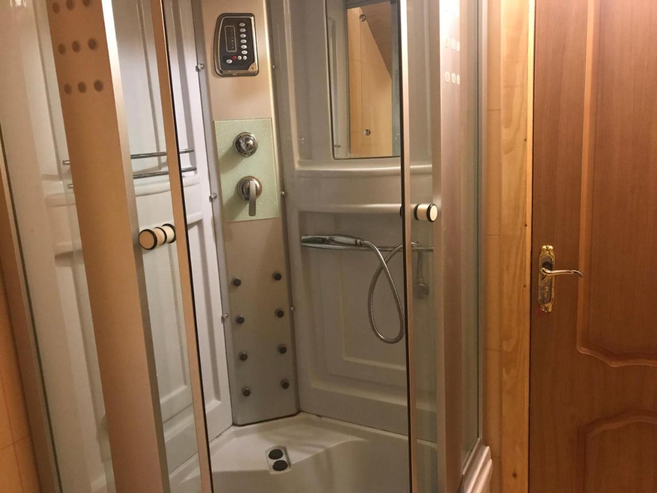 Hotel Shelest Vody Russkaya Mokraya Exteriér fotografie